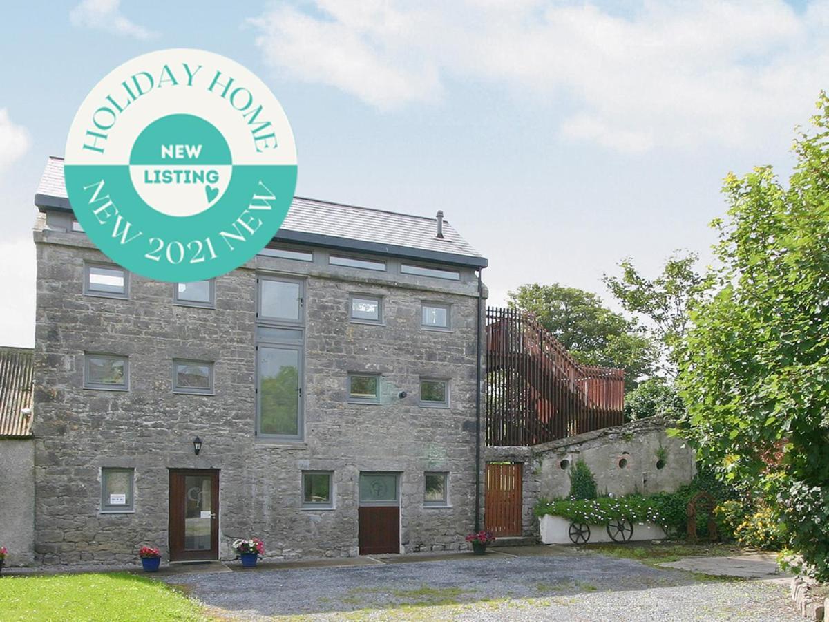 Kinvara Suites No 2 Top Floor By Trident Holiday Homes Экстерьер фото